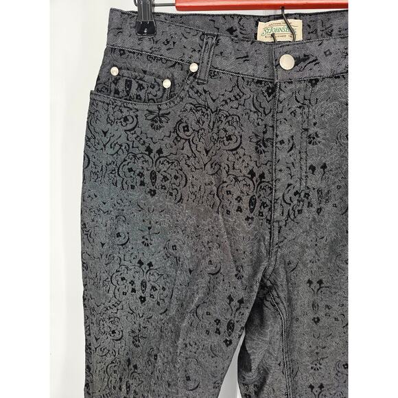 St. John Bay Women's Gray Floral Mid Rise Straight Button Closer Jeans Size 10P - Picture 2 of 4